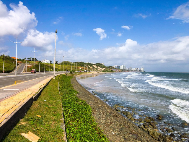 Avenida Litorânea, em São Luís