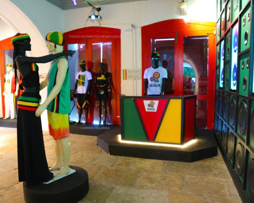 Interior do Museu do Reggae no Centro Histórico de São Luís